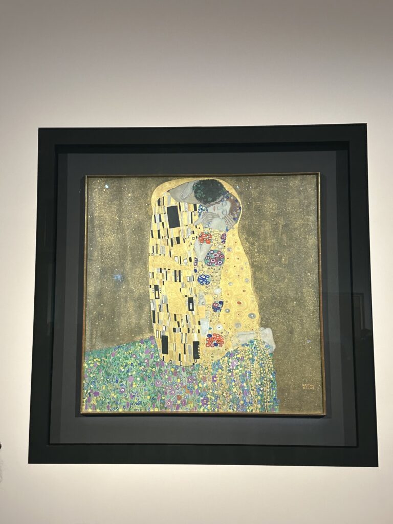 克林姆代表作 吻
THE KISS